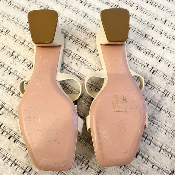 Roger Vivier Buckle Leather Mules Sandals - Picture 10 of 11